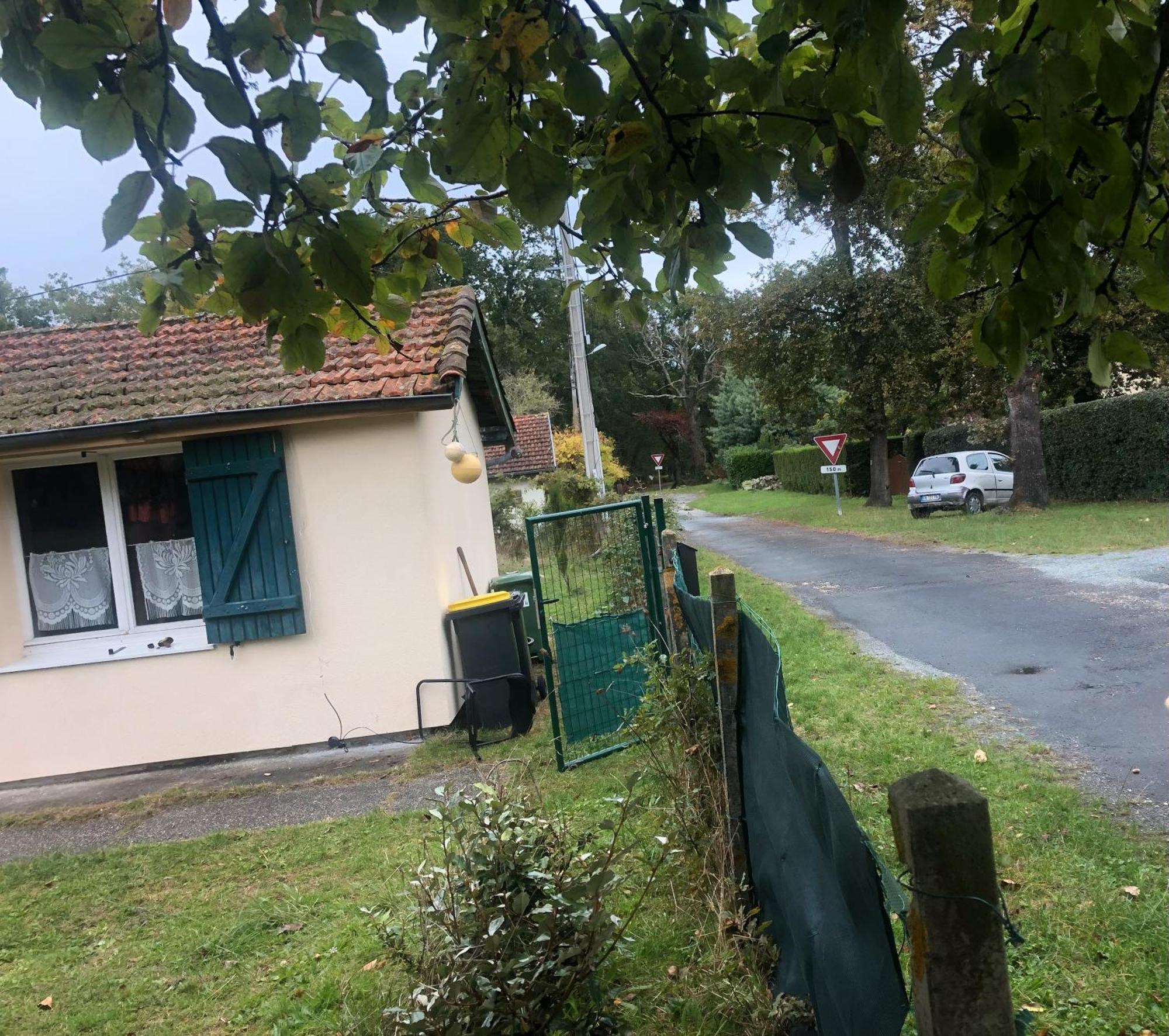 Petite Maison Rustique Et Atypique Hourtin Exterior photo